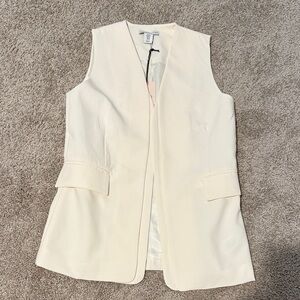 Sincerely Jules Cream Sleeveless Vest